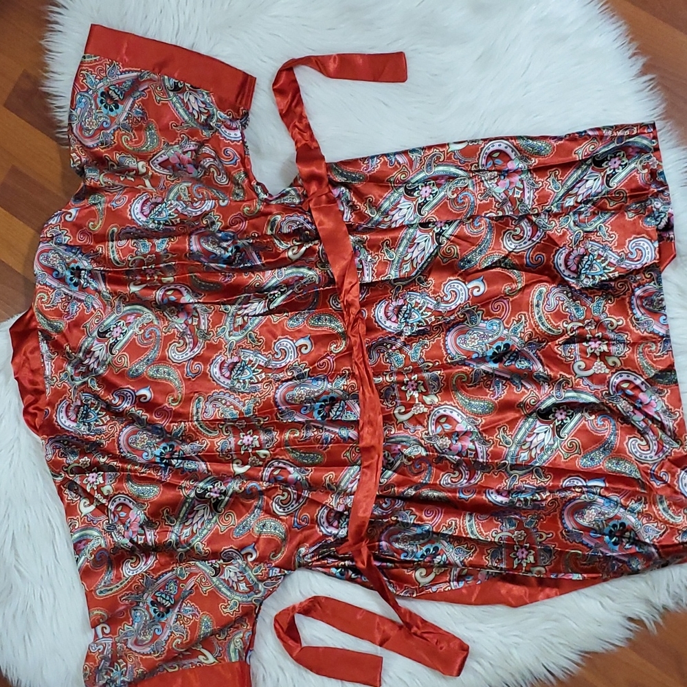 Paisley satin teddy set - Picture 8 of 9